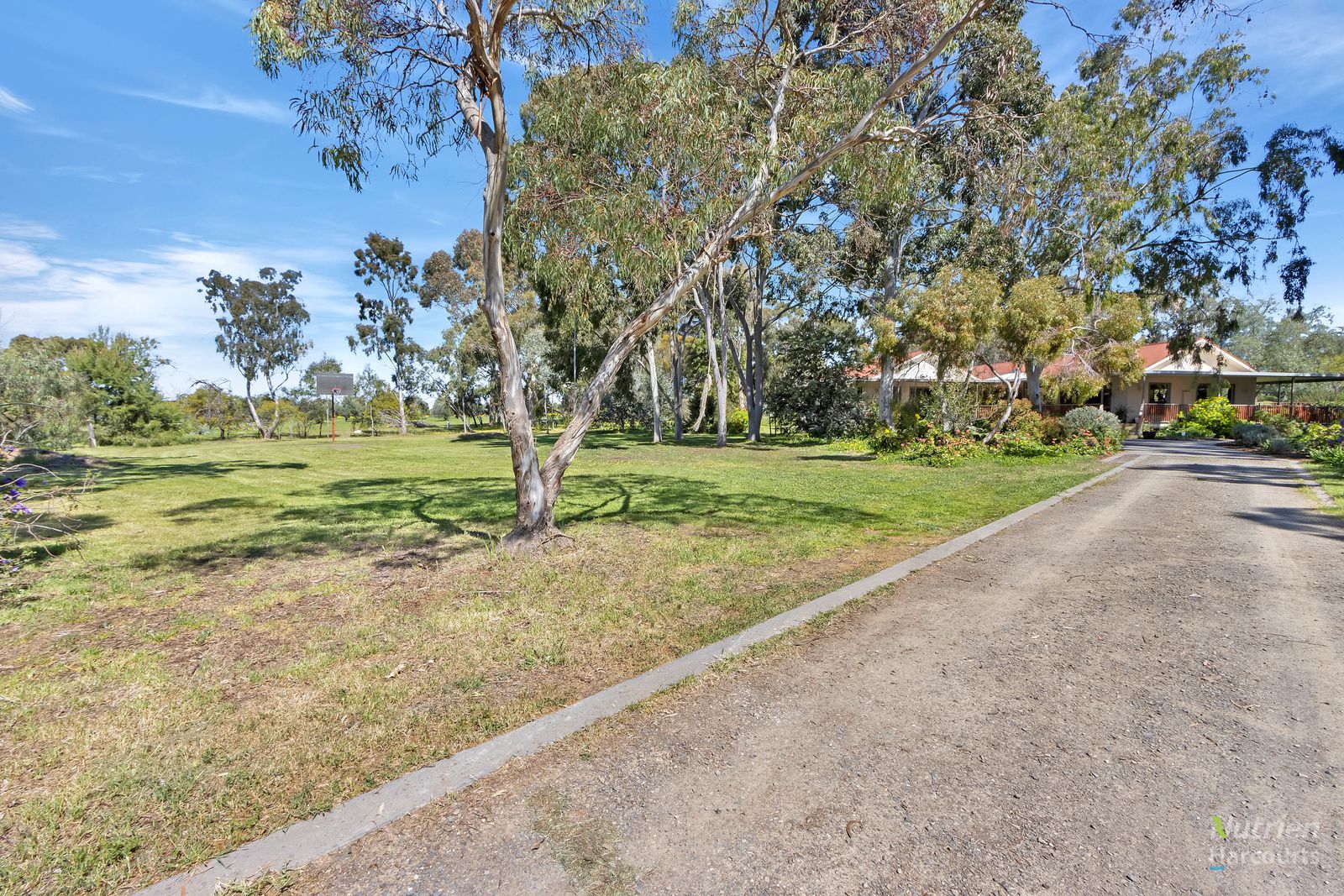 15 Glynn Street, Riverton SA 5412, Image 2