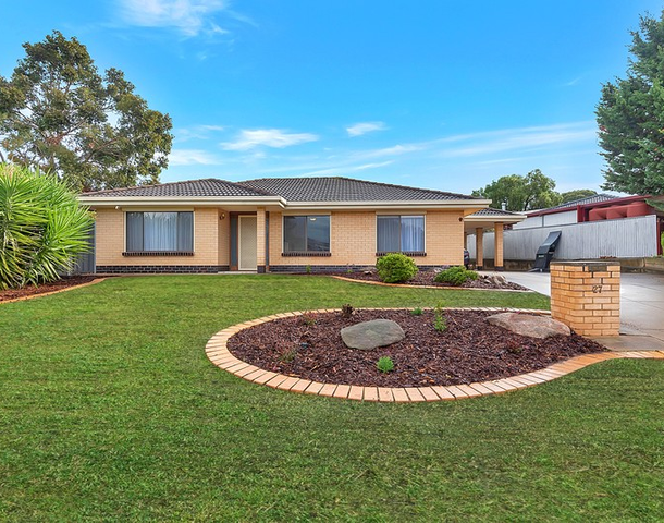 27 Zenobia Crescent, Modbury North SA 5092