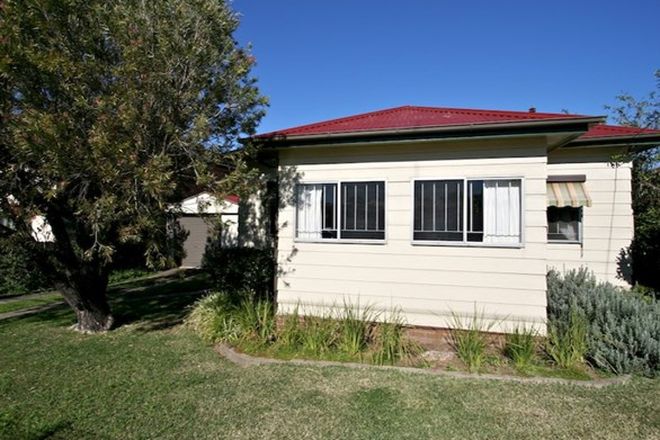 Picture of 36 Oatlands Street, WENTWORTHVILLE NSW 2145