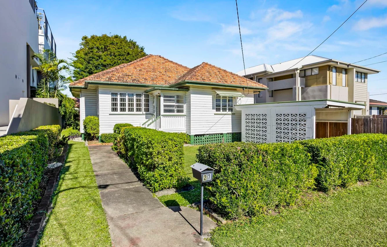 27 Albert Street, Margate QLD 4019
