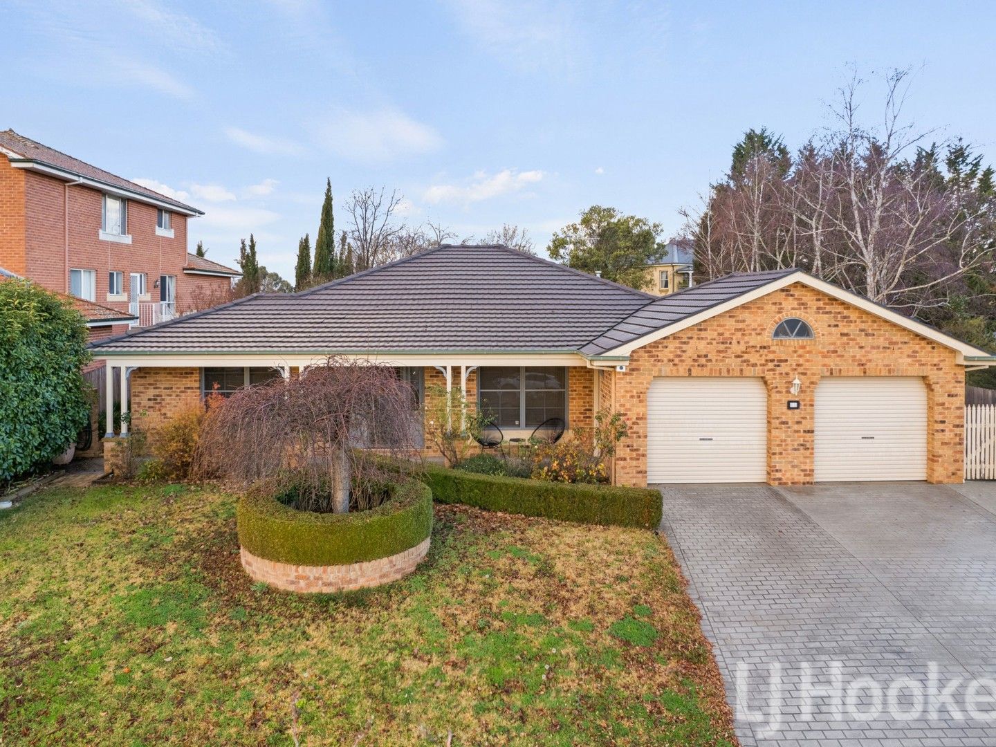 11 Farmgate Drive, Abercrombie Property History & Address Research Domain