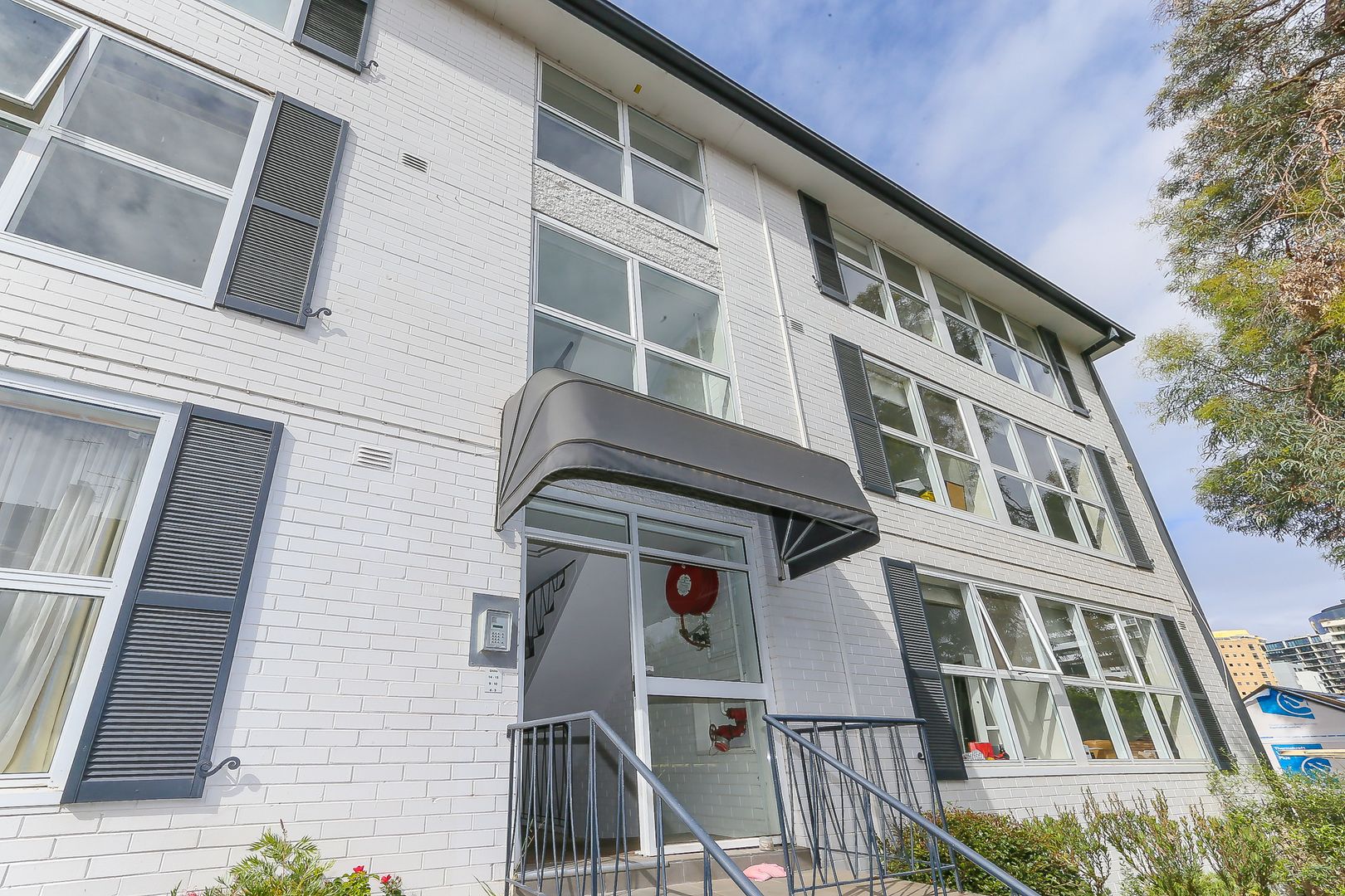 9/17 Rockley Road, South Yarra VIC 3141 Apartment For Rent 480