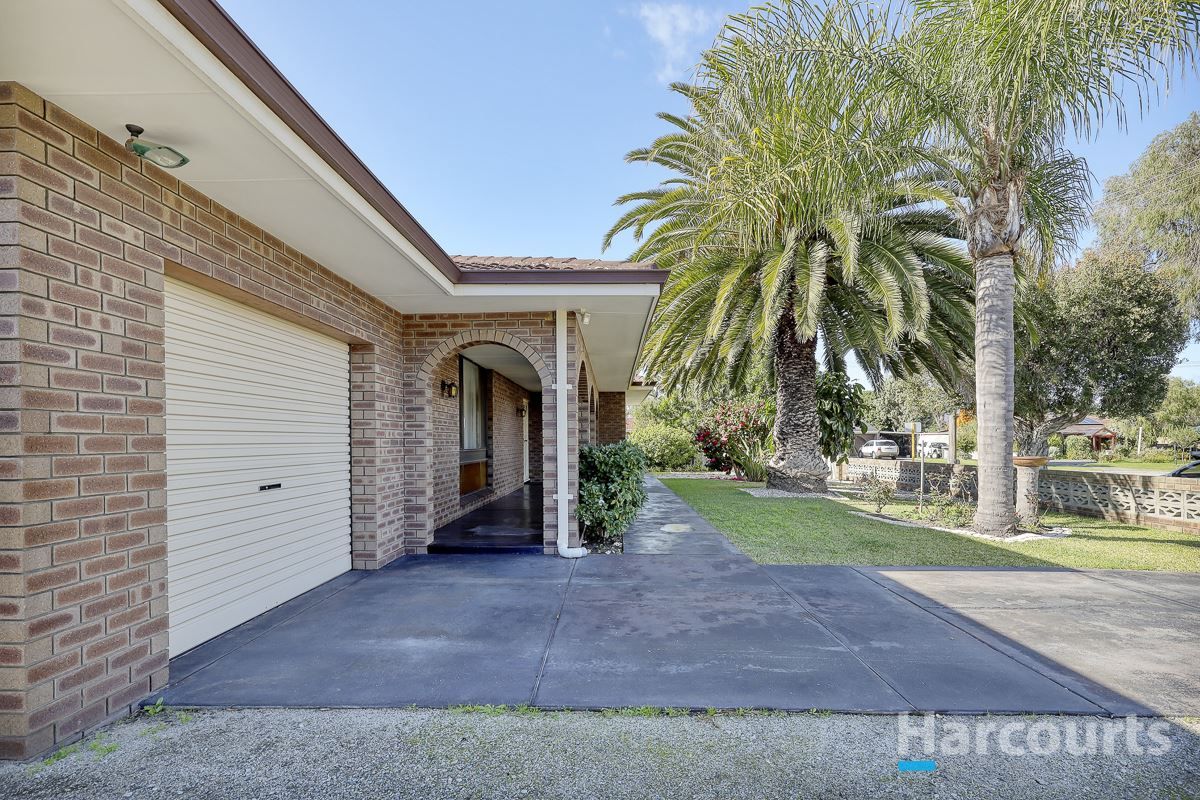 2 Bignell Place, Herne Hill WA 6056, Image 2