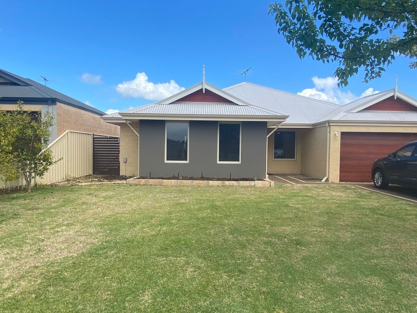 4 bedrooms House in 5 Haifordshire Loop WEST BUSSELTON WA, 6280
