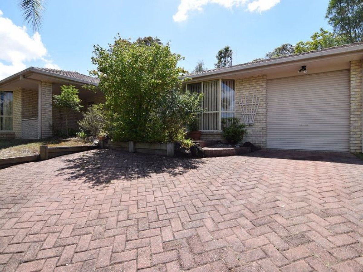51 Lismore Drive, Helensvale QLD 4212