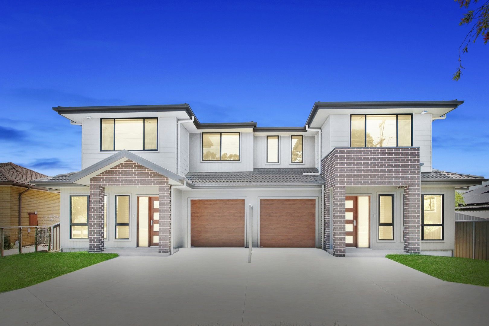 4 bedrooms Duplex in 15 Jensen Street COLYTON NSW, 2760