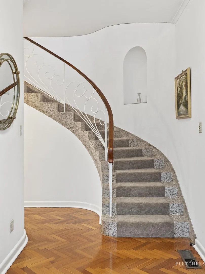 Additional image 11 of 10A The Nook, Balwyn North VIC 3104