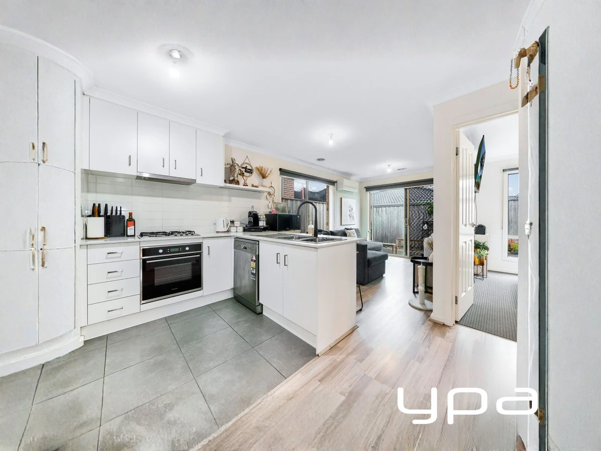 Additional image 2 of 8 Romulus Crescent, Cranbourne West VIC 3977