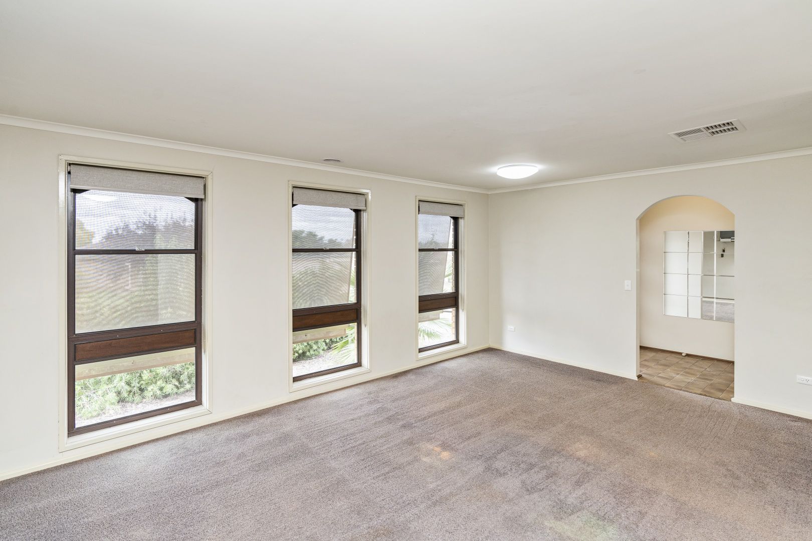 37 Merinda Crescent, Kooringal NSW 2650 House For Rent 430 Domain