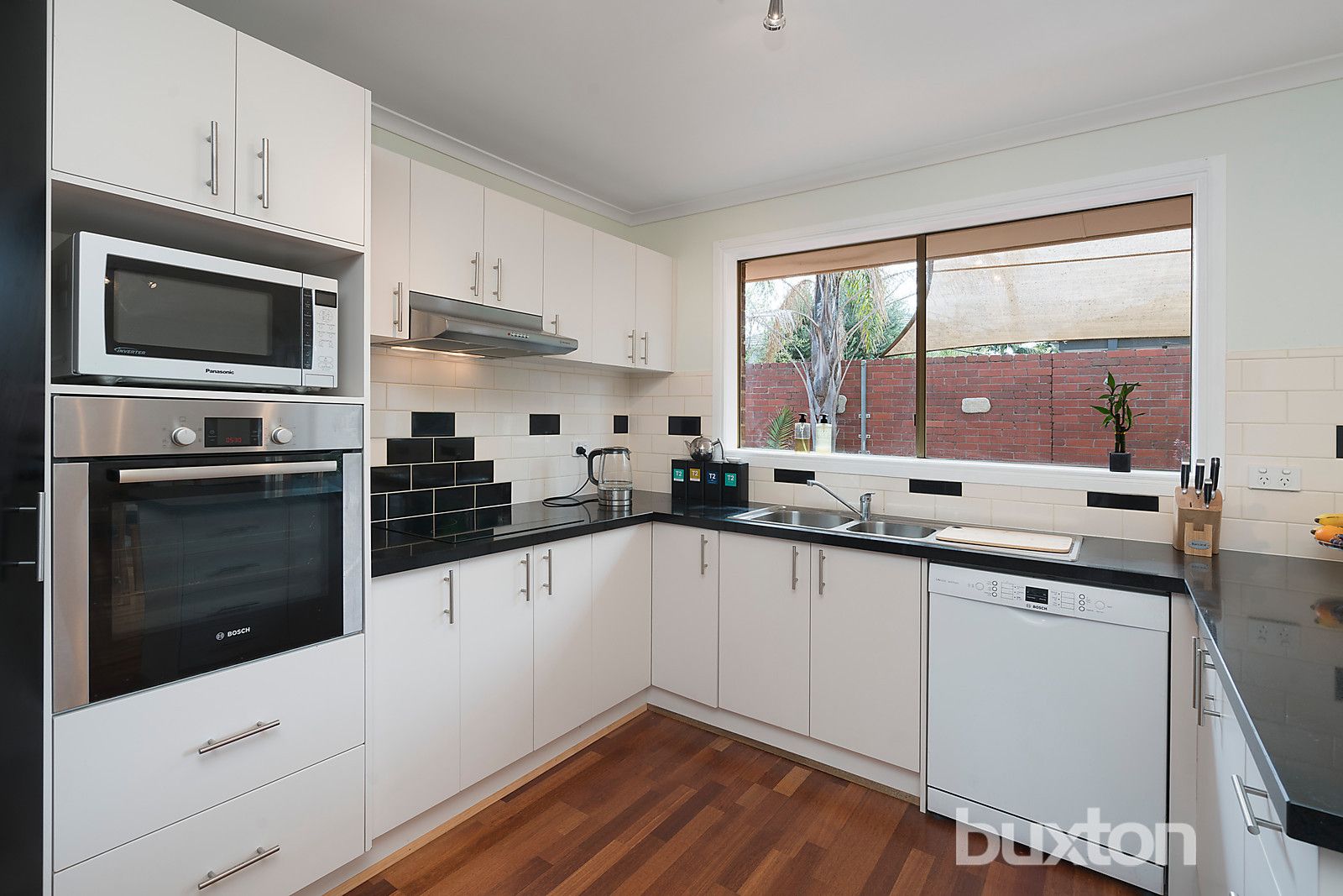 1/4-6 Edith Street, Mordialloc VIC 3195, Image 2