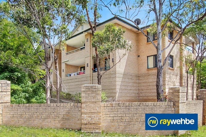 3 bedrooms Apartment / Unit / Flat in 14/111-113 Lane Street WENTWORTHVILLE NSW, 2145