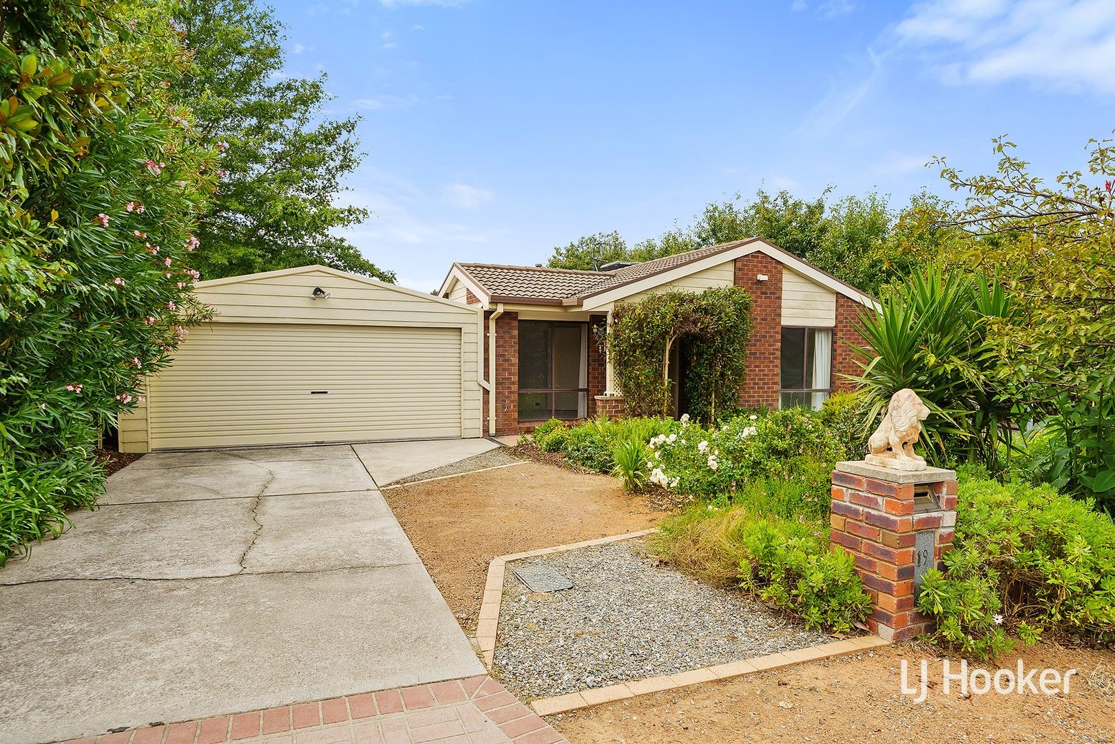 19 Thornhill Crescent, Dunlop ACT 2615, Image 0