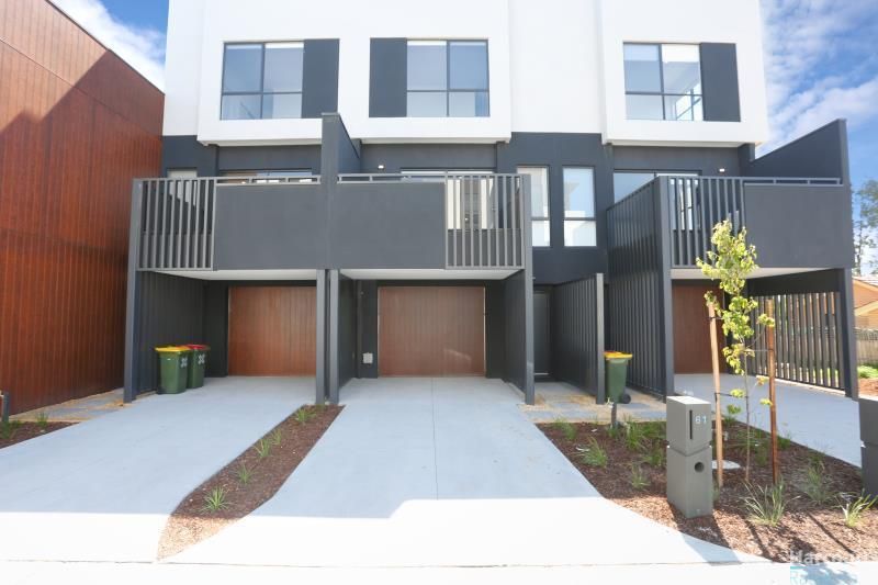 4 bedrooms Townhouse in 61 Kavanagh Crescent KEILOR DOWNS VIC, 3038