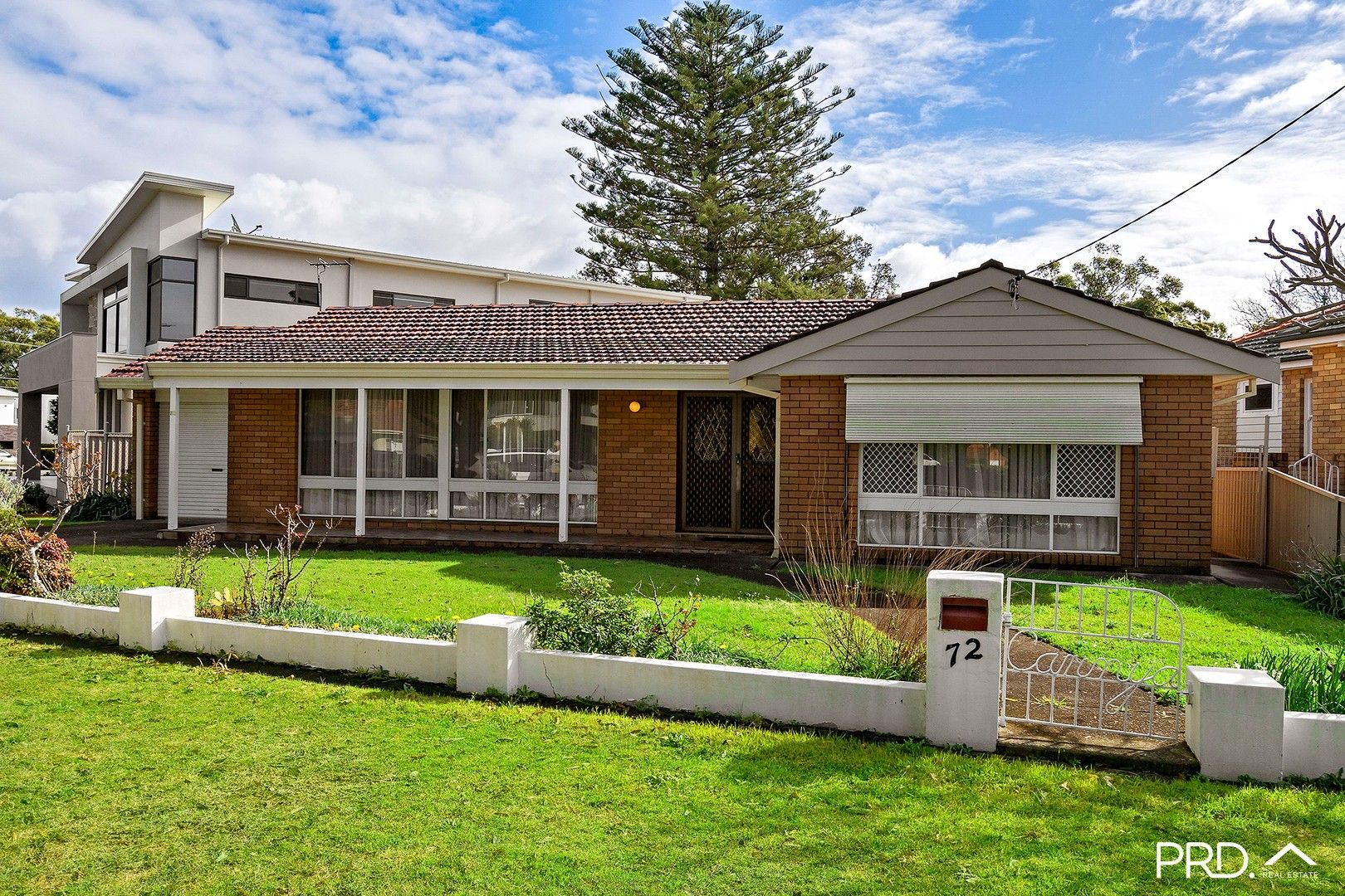 72 Gnarbo Avenue, Carss Park NSW 2221, Image 0