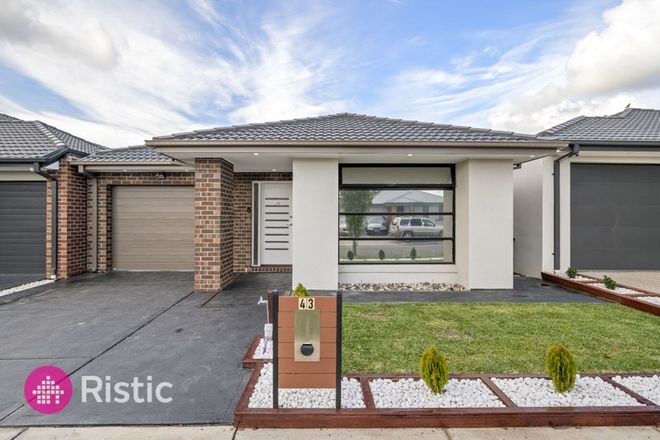Picture of 43 Upthorpe Way, MICKLEHAM VIC 3064