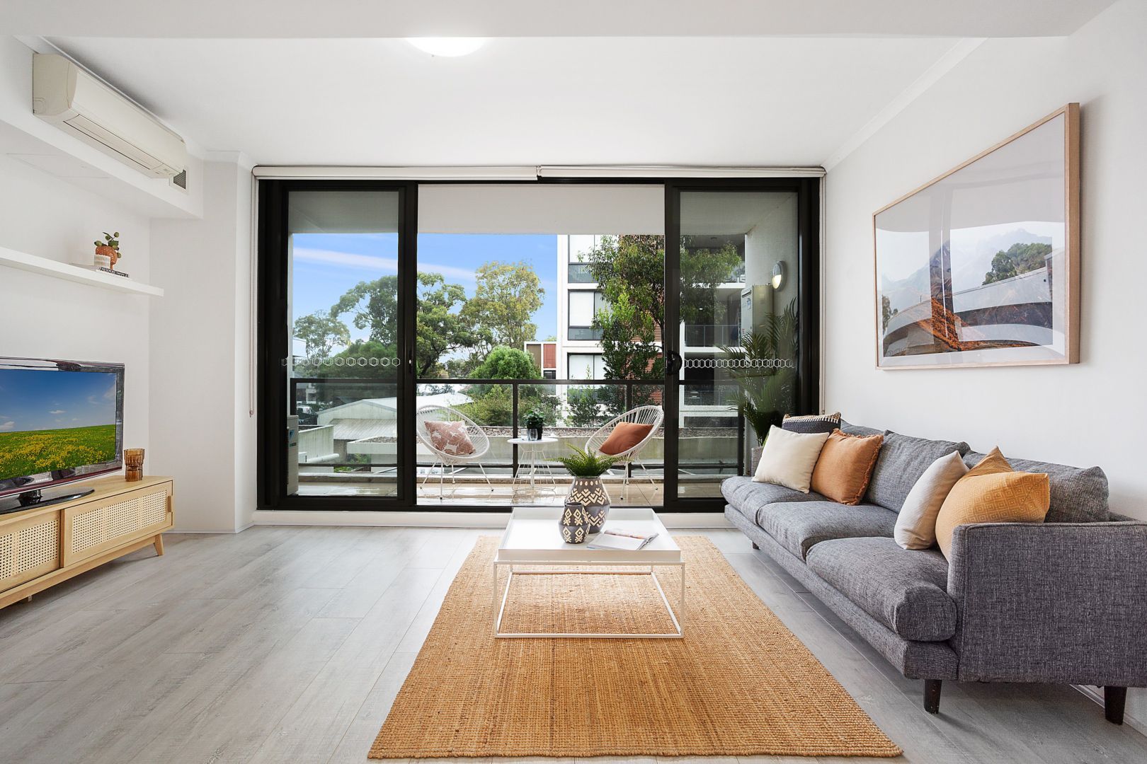 2 bedrooms Apartment / Unit / Flat in 25/21-23 Myrtle Street BOTANY NSW, 2019