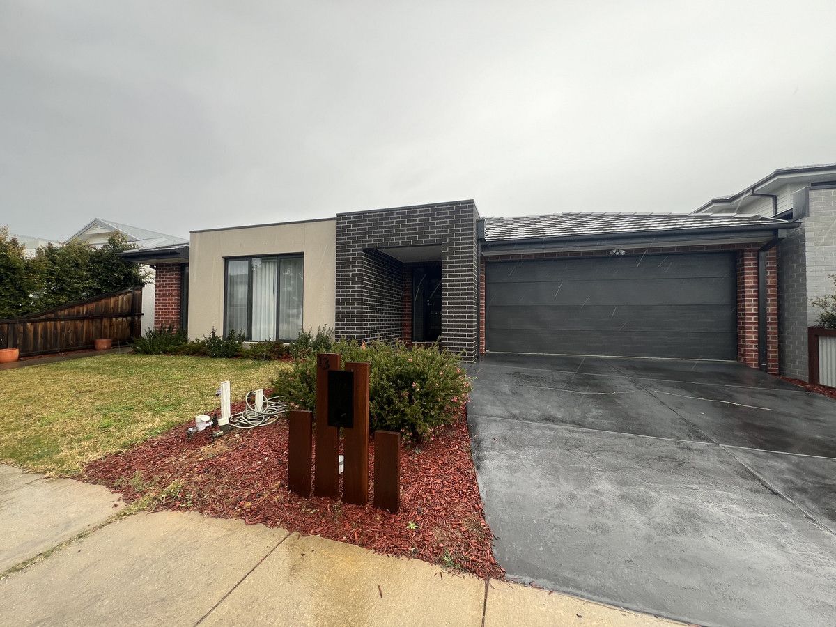 3 bedrooms House in 13 Patersonia Street TORQUAY VIC, 3228