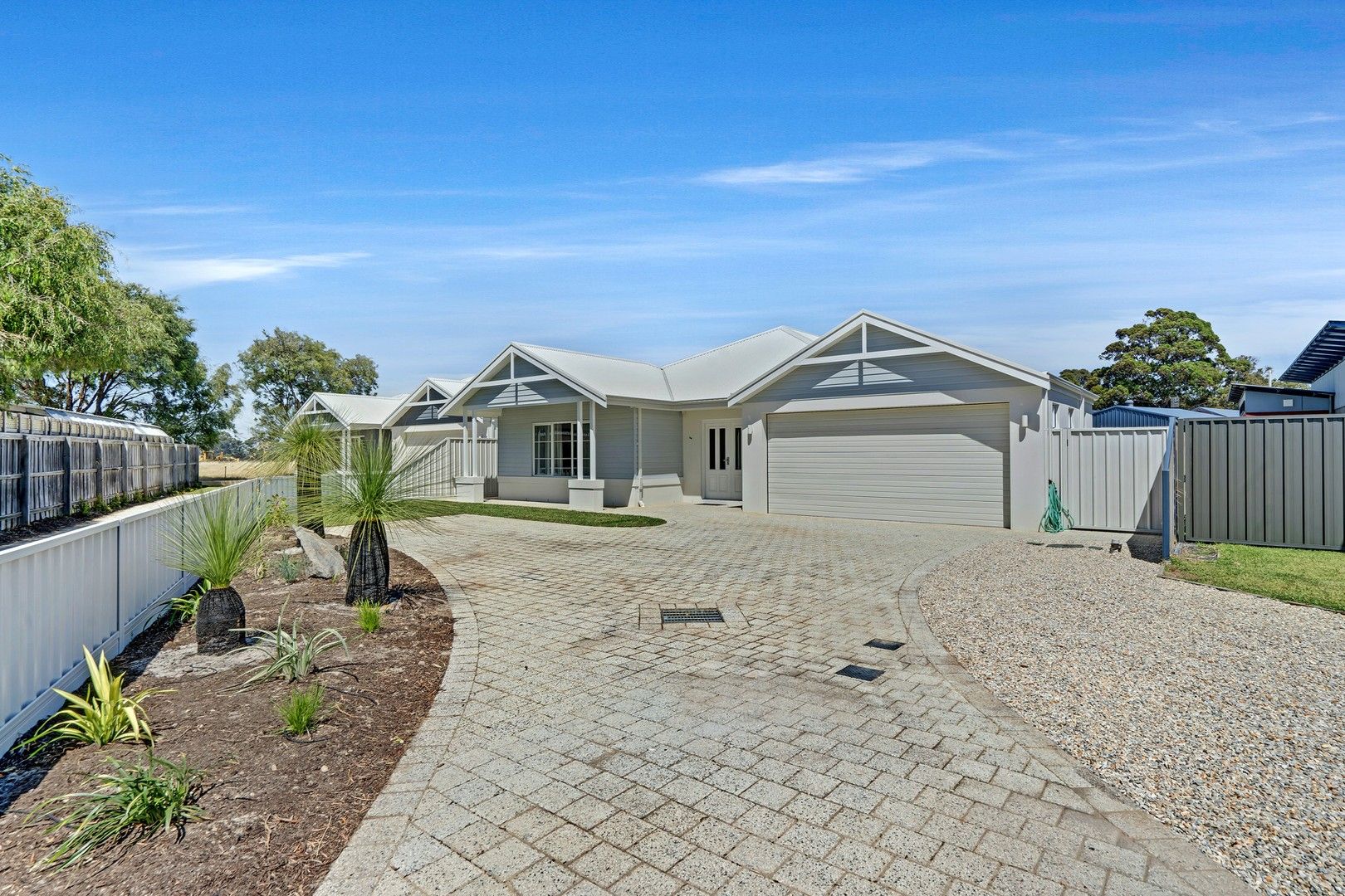 4 bedrooms House in 6A Sheoak Place COWARAMUP WA, 6284