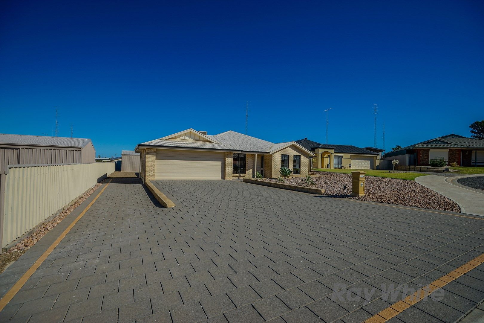 2 Finlay Court, Moonta Bay SA 5558, Image 1