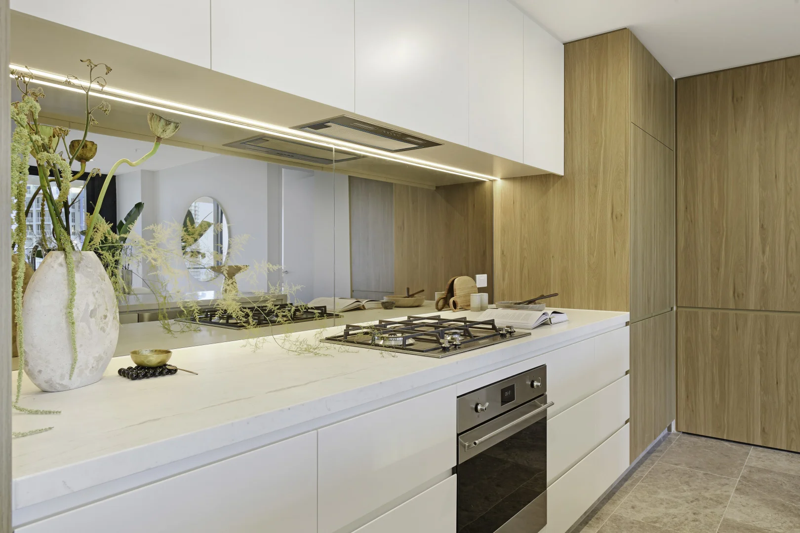 Additional image 7 of 1102/26 Alexandra Avenue, Mermaid Beach QLD 4218