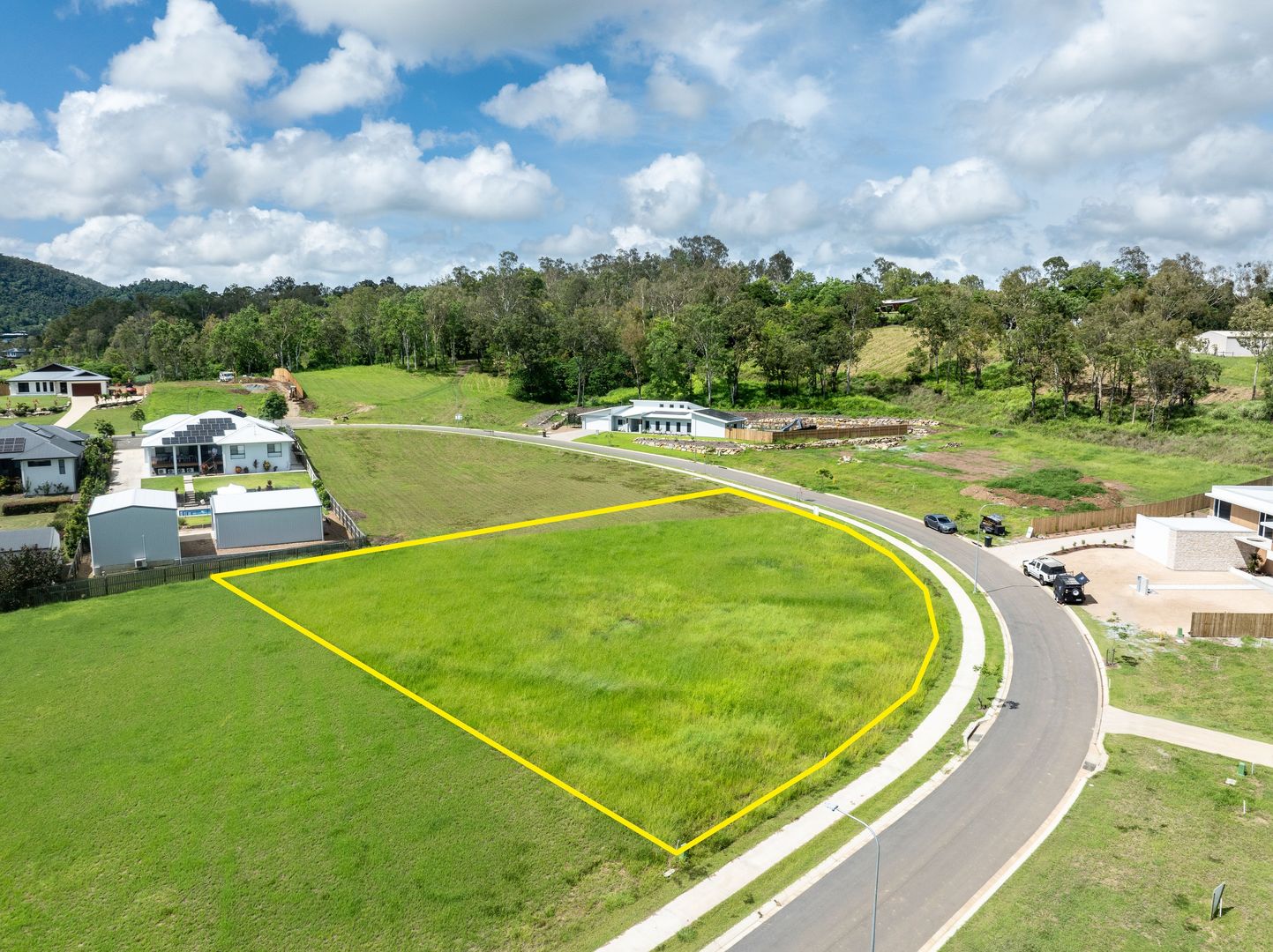 54 Beames Crescent, Cannon Valley QLD 4800, Image 2