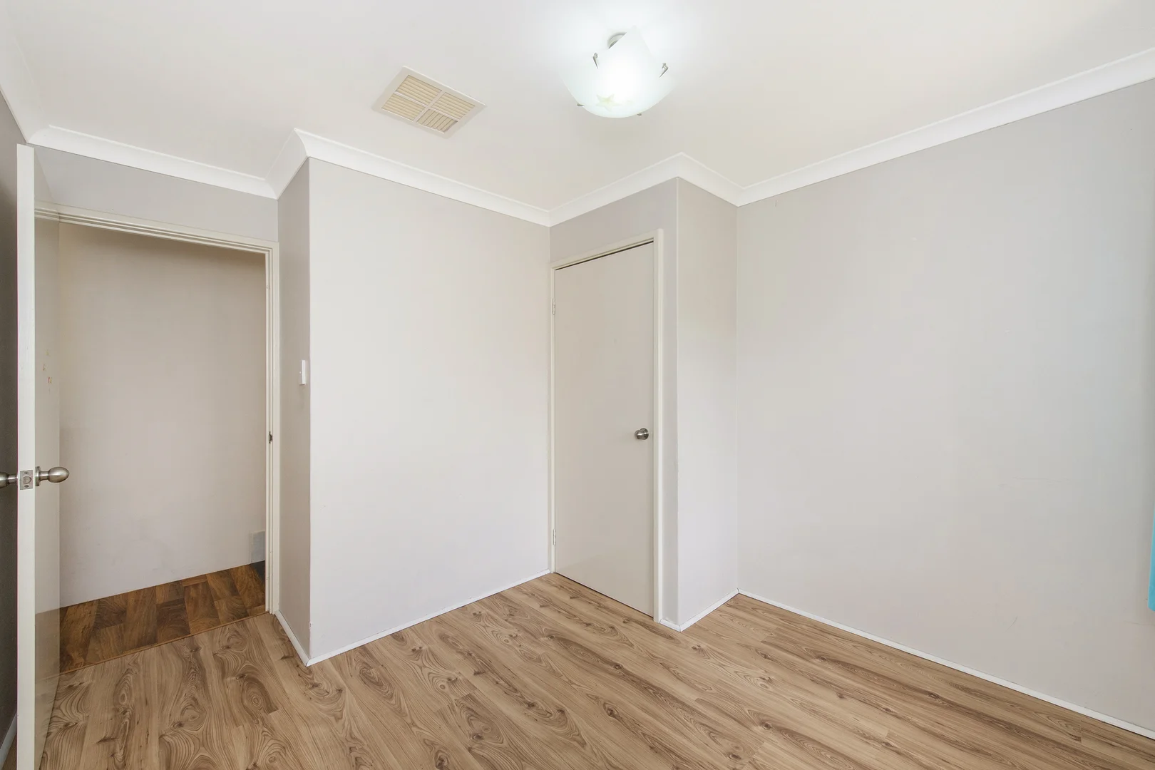 Additional image 16 of 21 Hillcrest Court, Port Kennedy WA 6172