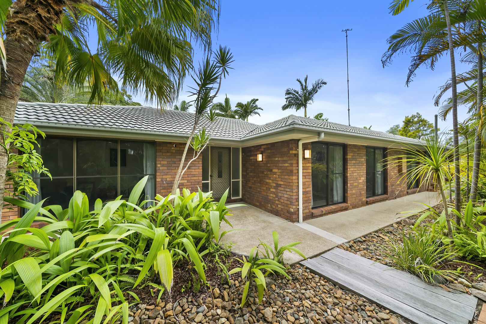 17 Carramar Street, Tewantin QLD 4565, Image 1