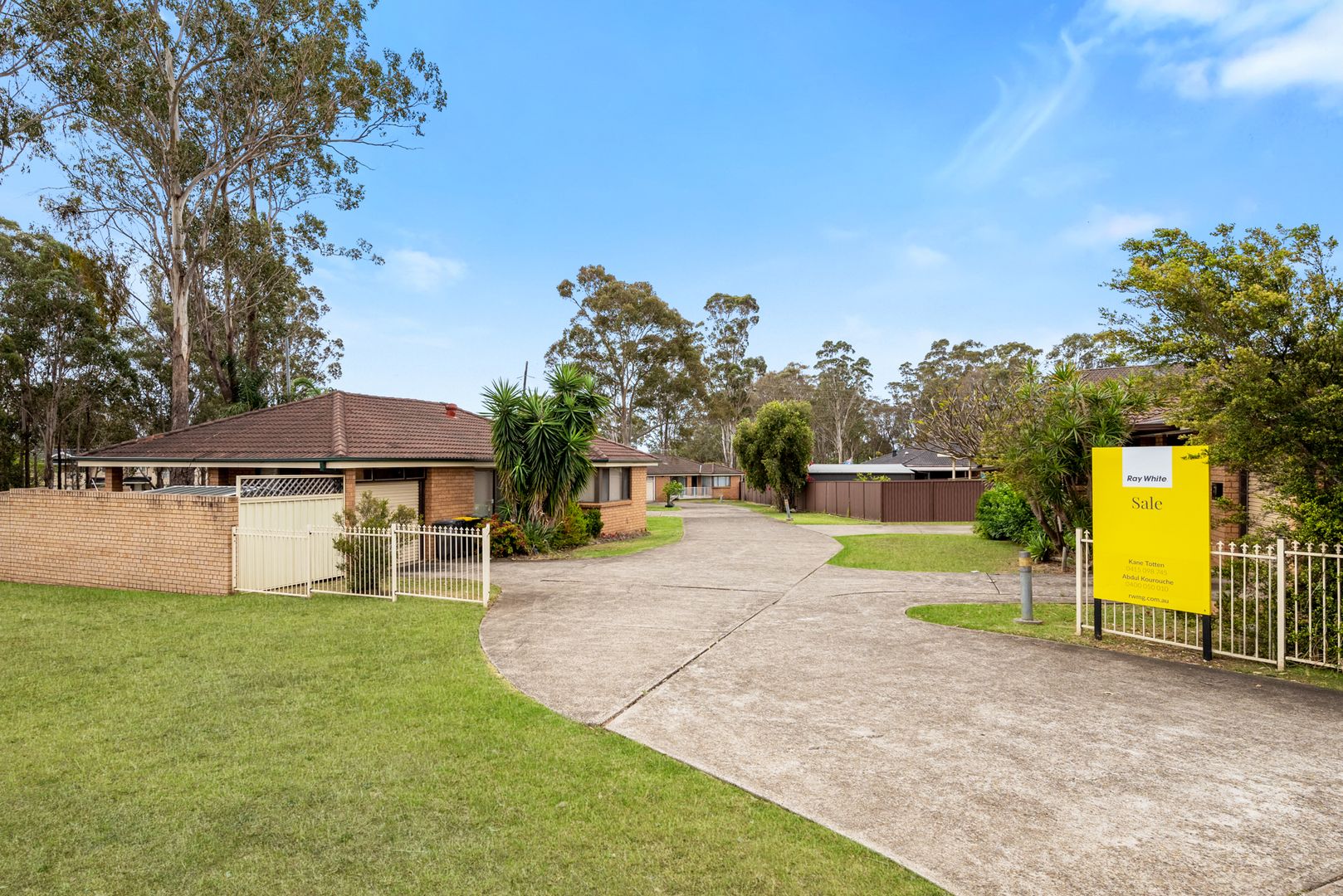 4/1 Astelia Street, Macquarie Fields NSW 2564, Image 1