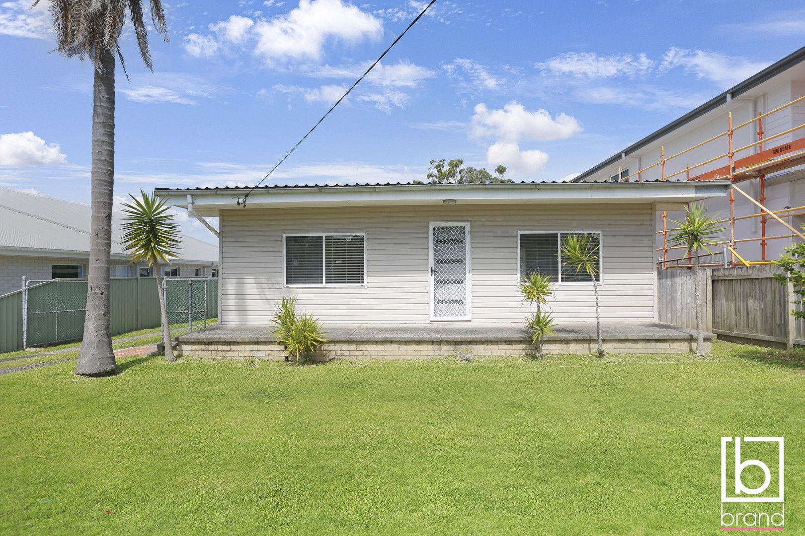 3 bedrooms House in 8 Farrar Road KILLARNEY VALE NSW, 2261