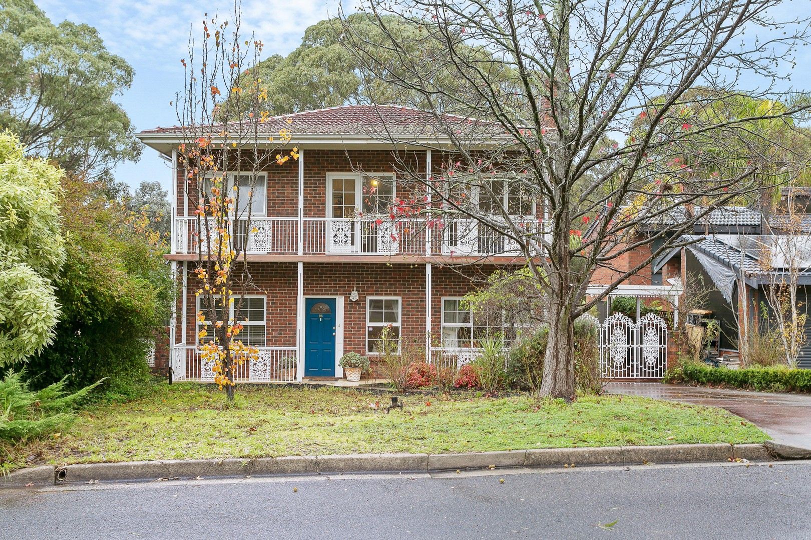 3 bedrooms House in 86 Birman Crescent FLAGSTAFF HILL SA, 5159