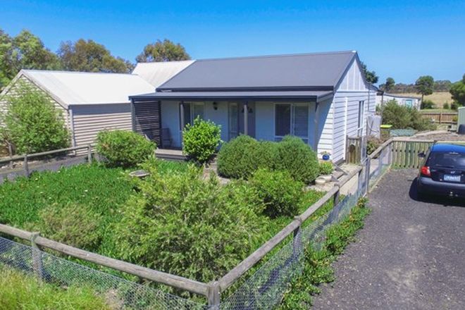 Picture of 5 Bayview Avenue, TENBY POINT VIC 3984
