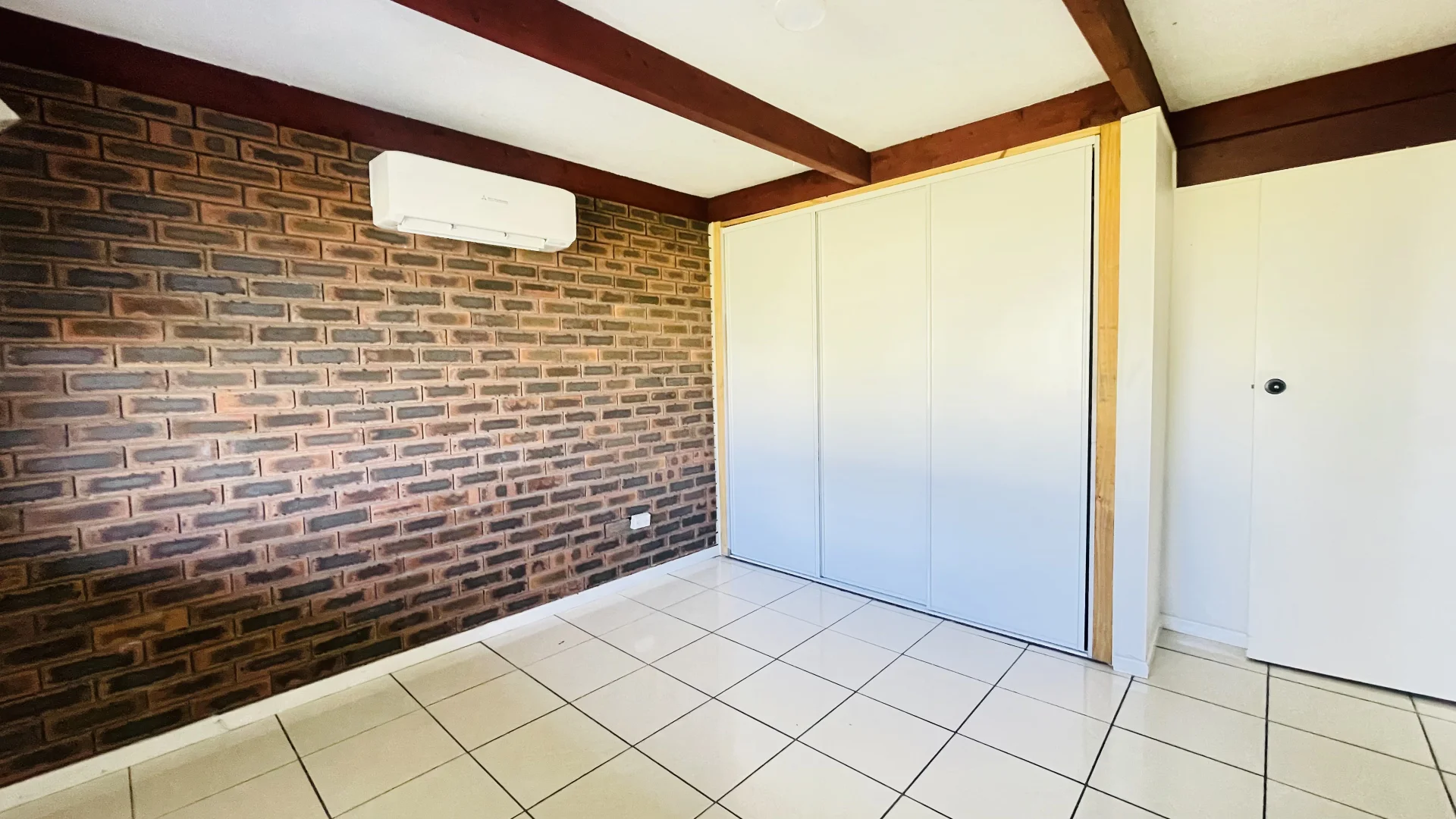 Additional image 14 of 14 Pine Street, Hillcrest QLD 4118