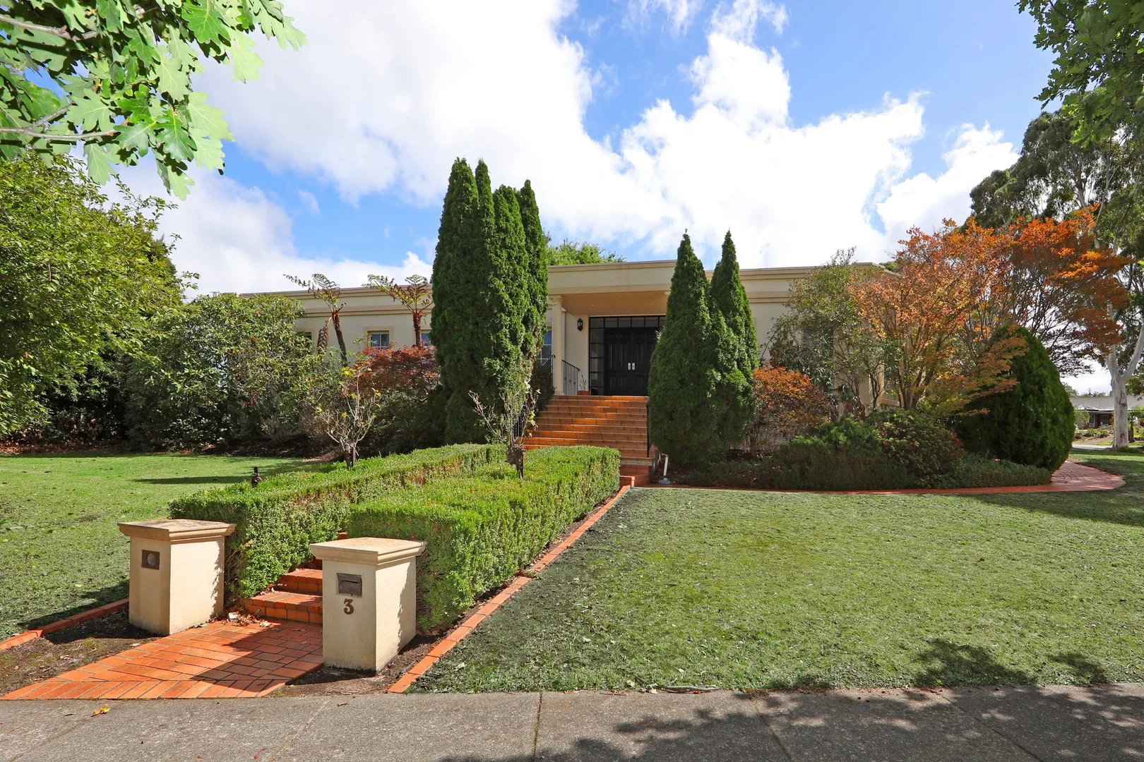3 Forrest Hill Grove, Lysterfield South VIC 3156