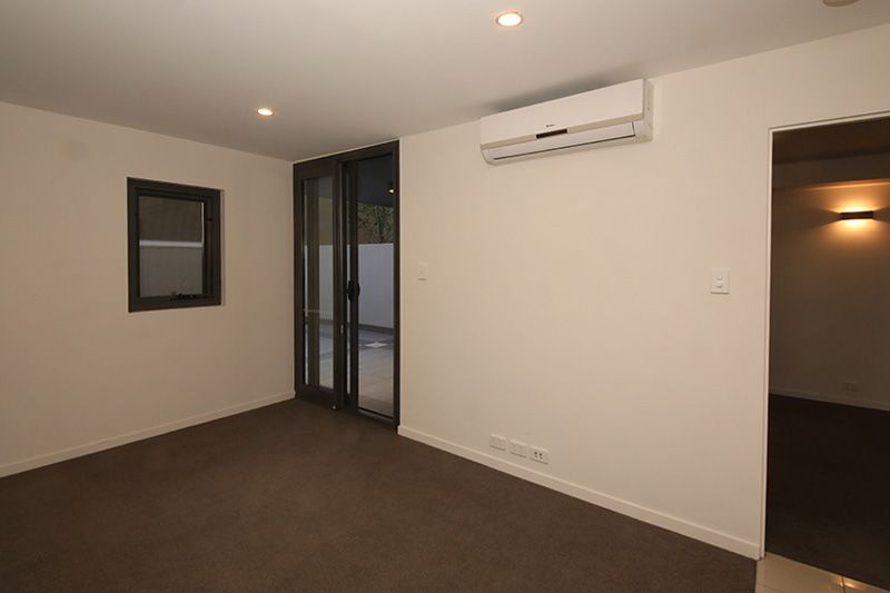 5/208 Adelaide Terrace, East Perth WA 6004, Image 2