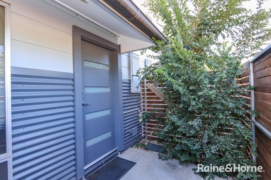 2/94 Havannah St, Bathurst NSW 2795, Image 0