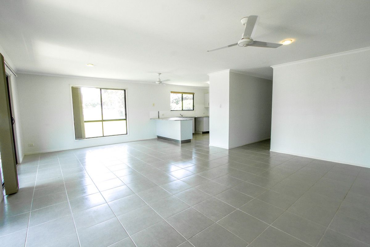 11 Cecily Terrace, River Heads QLD 4655, Image 2