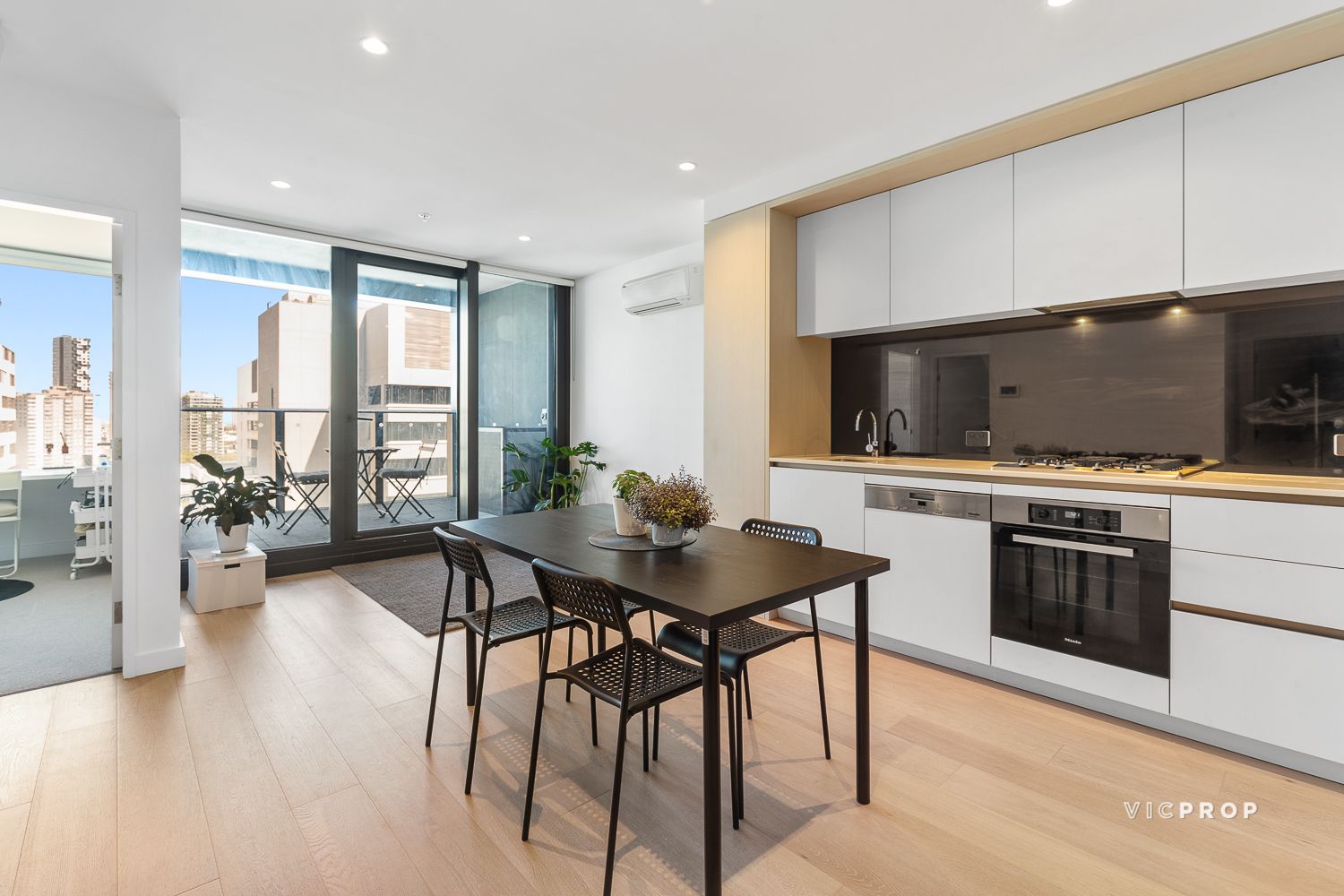 1010/628 Flinders Street, Docklands VIC 3008, Image 1