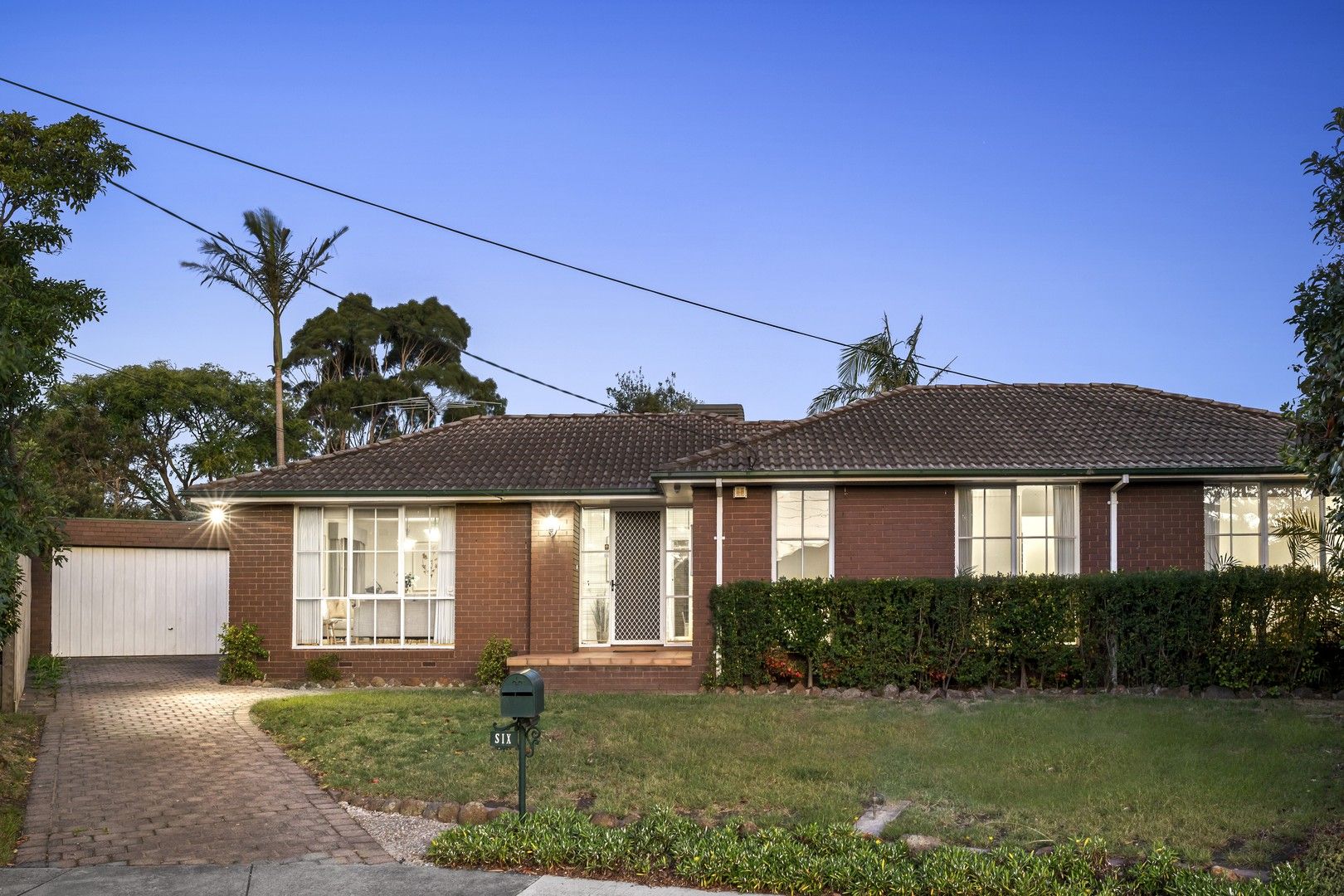 6 Austral Ct, Wheelers Hill VIC 3150, Image 0