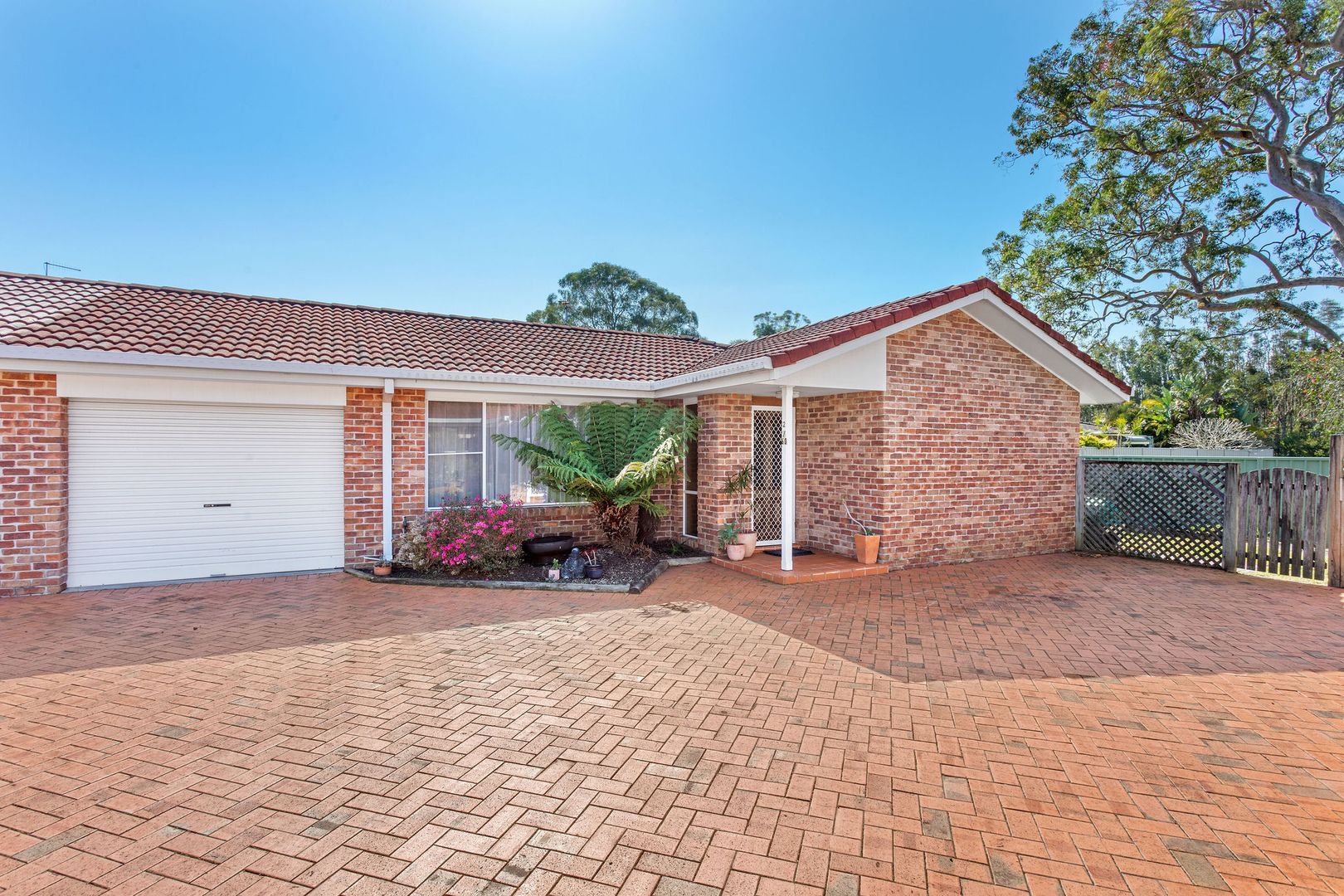 2/60 Goldens Road, Forster NSW 2428