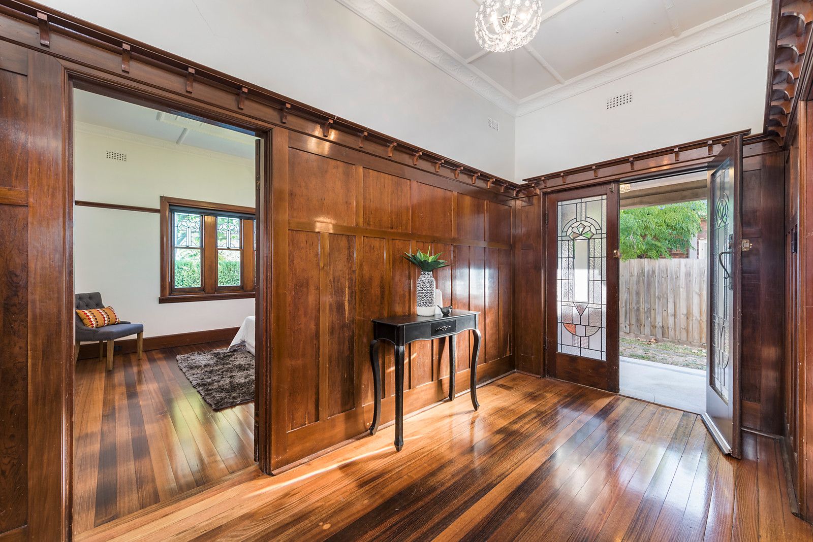 833 Riversdale Road, Camberwell VIC 3124, Image 2