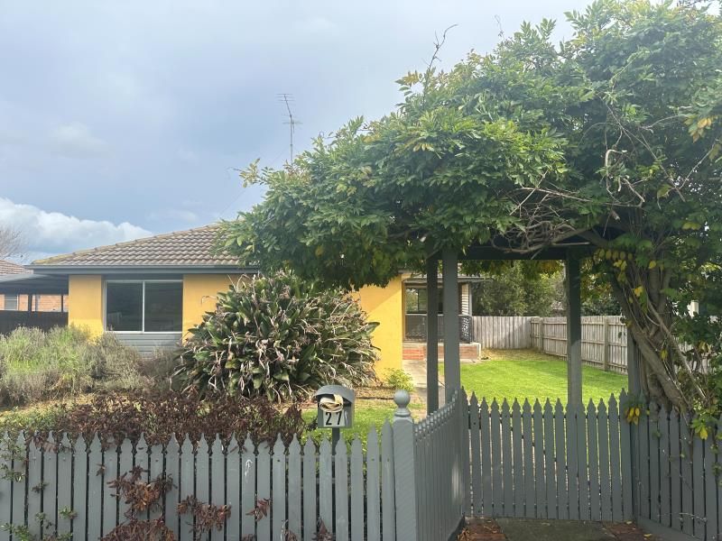 27 Stuart Street, Traralgon VIC 3844, Image 0