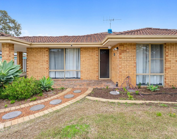 10 Lydia Place, Greenfields WA 6210