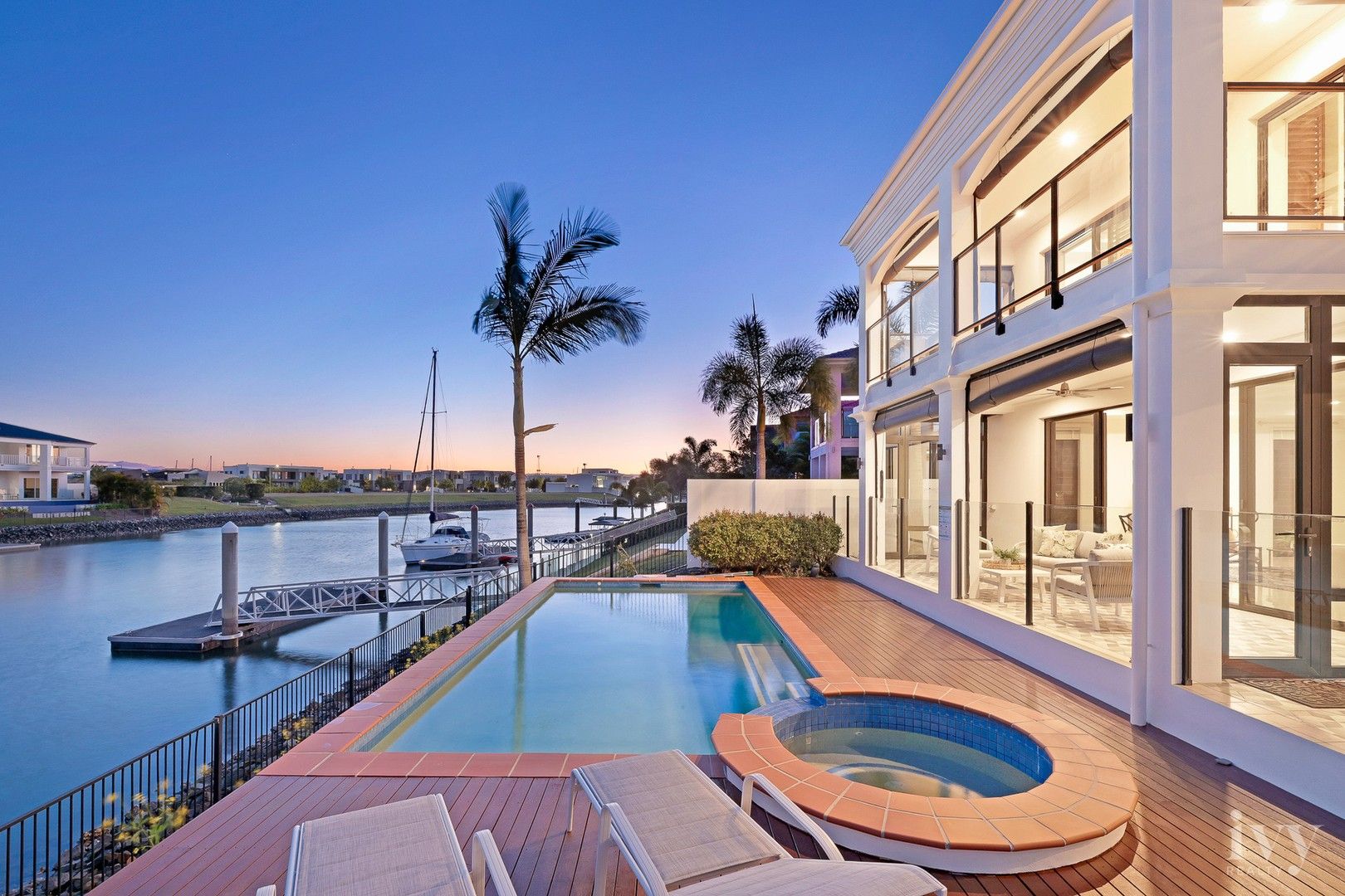 4 bedrooms House in 1051 Edgecliff Drive SANCTUARY COVE QLD, 4212