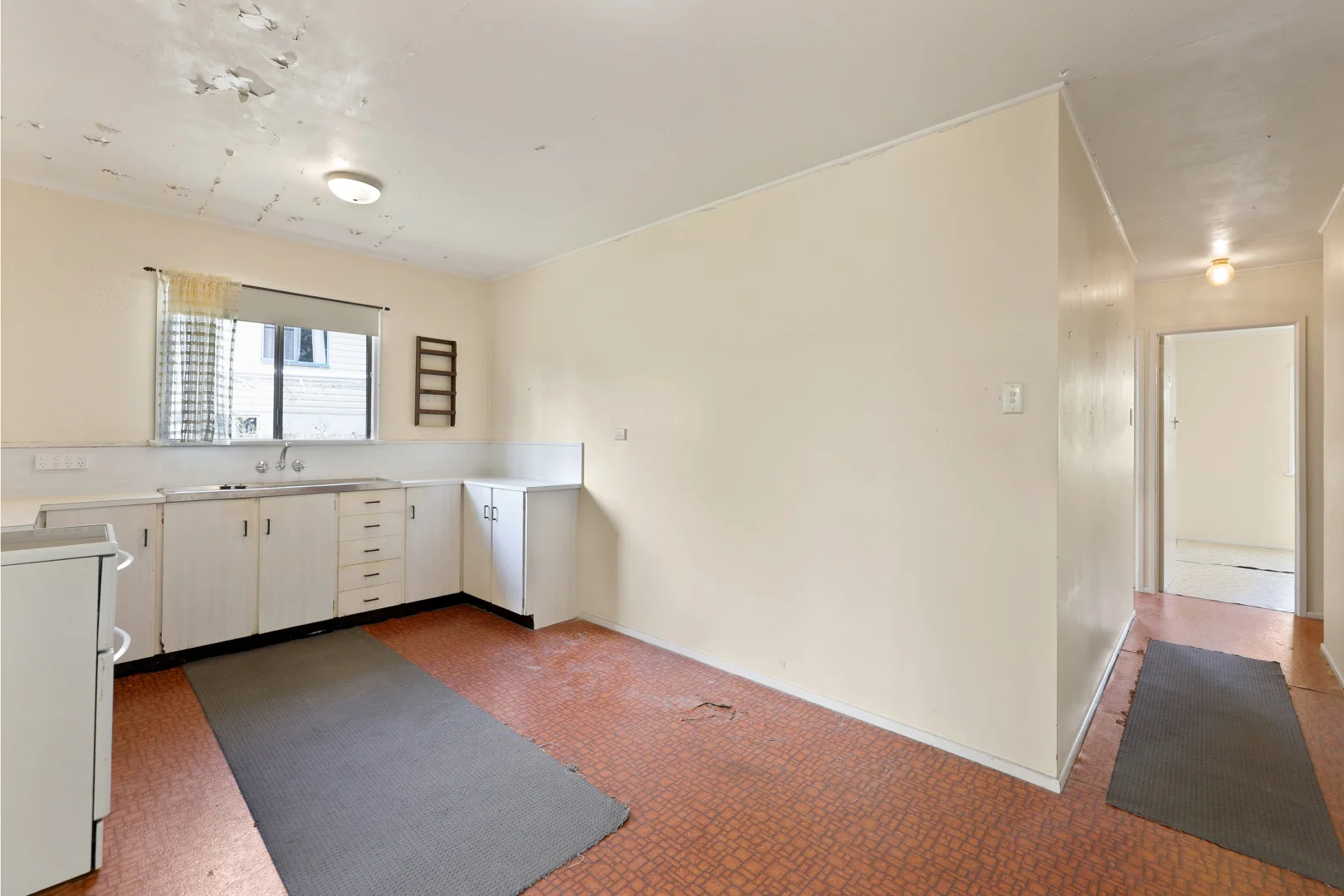 Additional image 8 of 13 Kingfisher Street, Slade Point QLD 4740