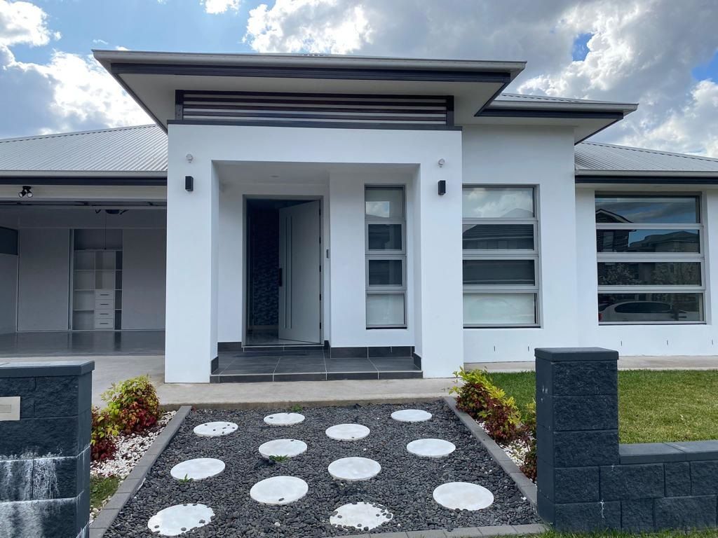 4 bedrooms House in 3 Crabapple Street MARSDEN PARK NSW, 2765