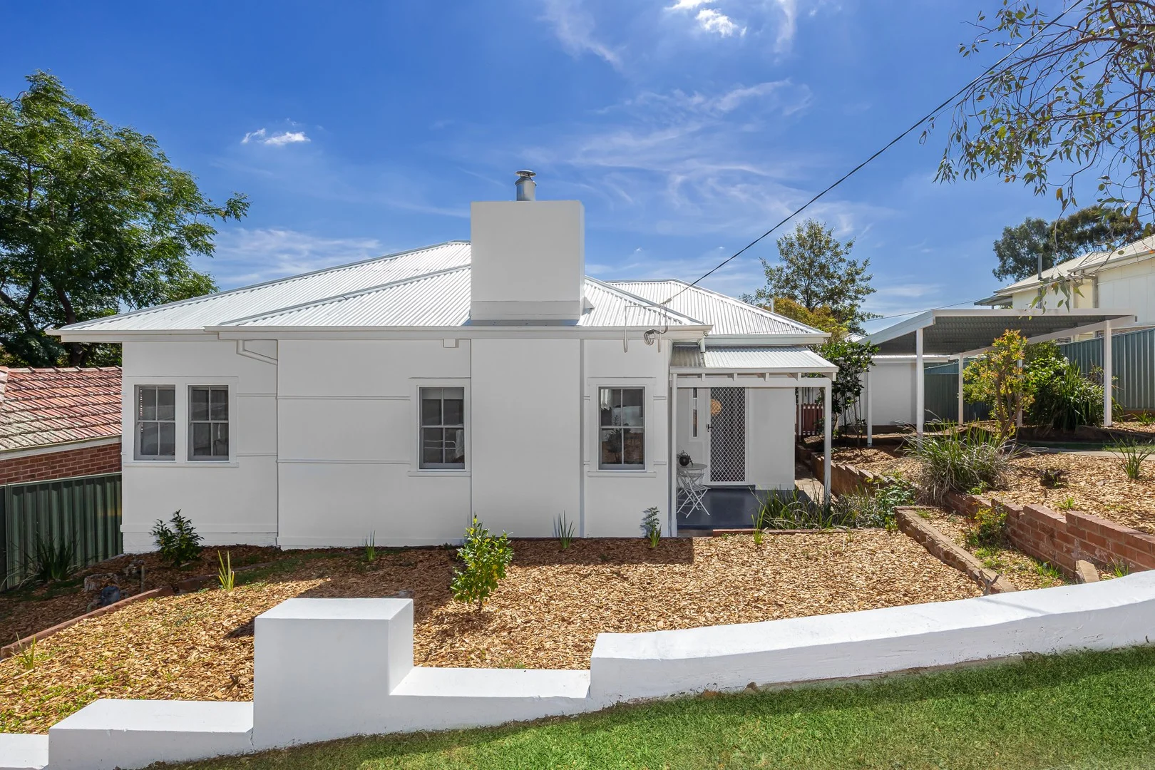5 Hill Street, Turvey Park NSW 2650