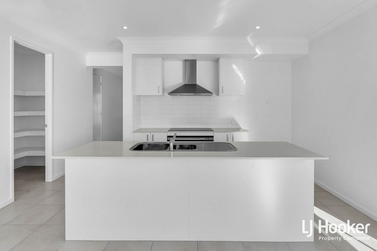 4 bedrooms House in 46 Hexham Street YARRABILBA QLD, 4207