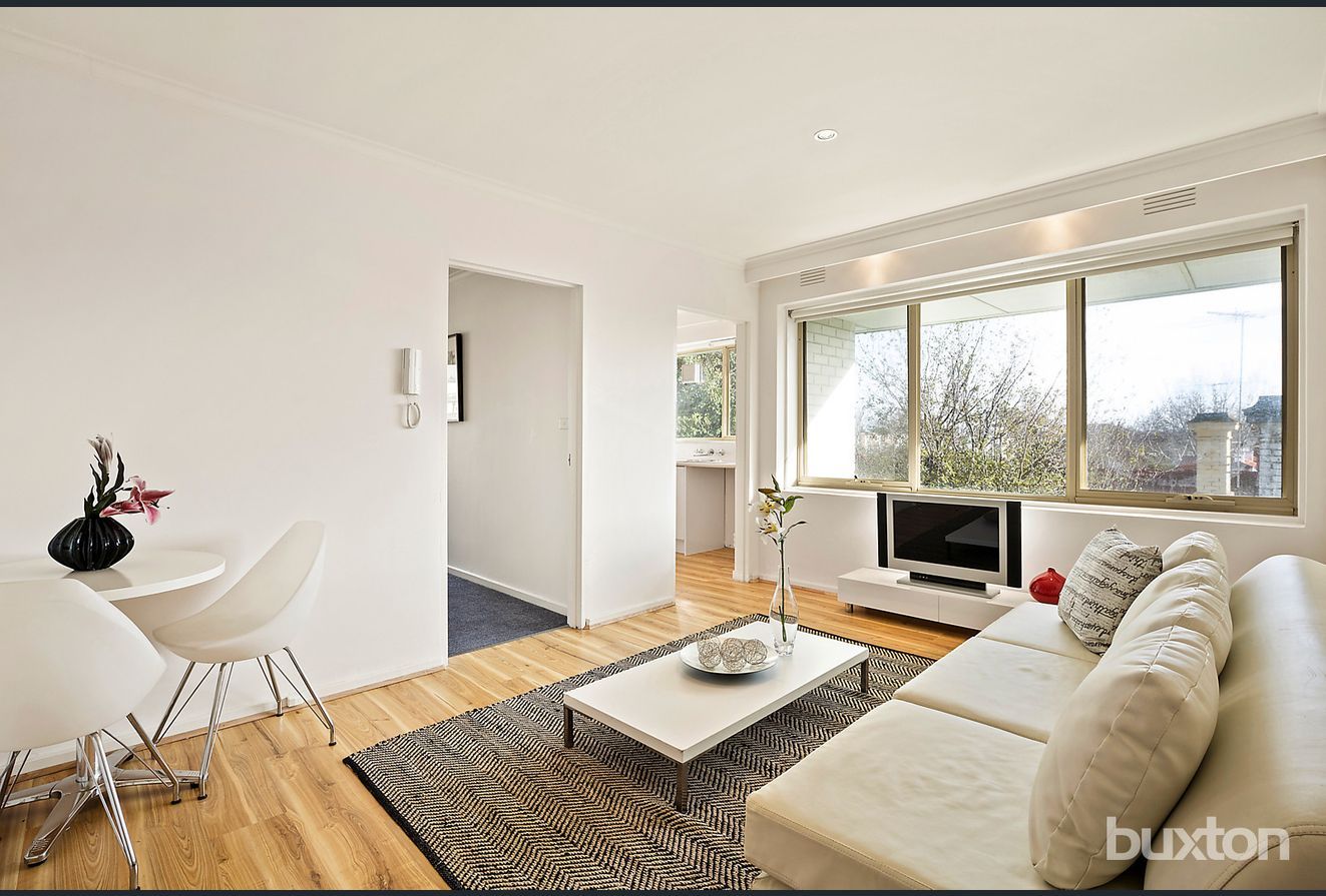 1 bedrooms Apartment / Unit / Flat in 10/16 Byron Street ELWOOD VIC, 3184