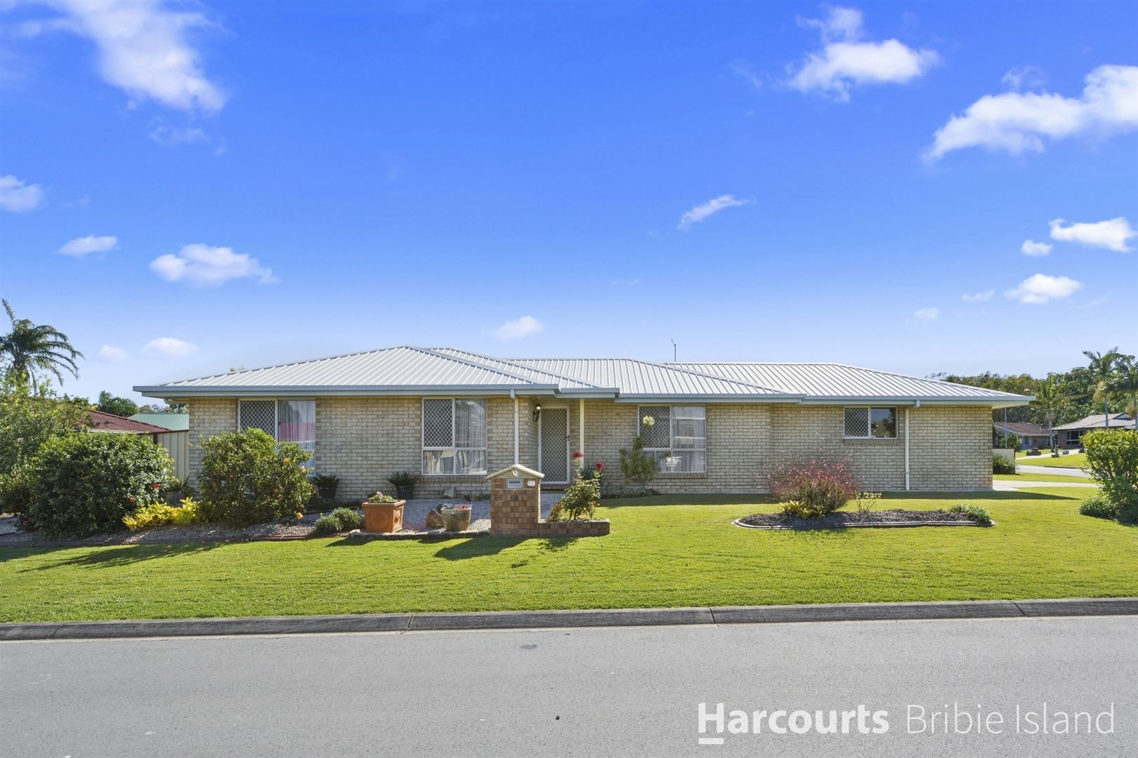 14 Trent Court, Sandstone Point QLD 4511, Image 0