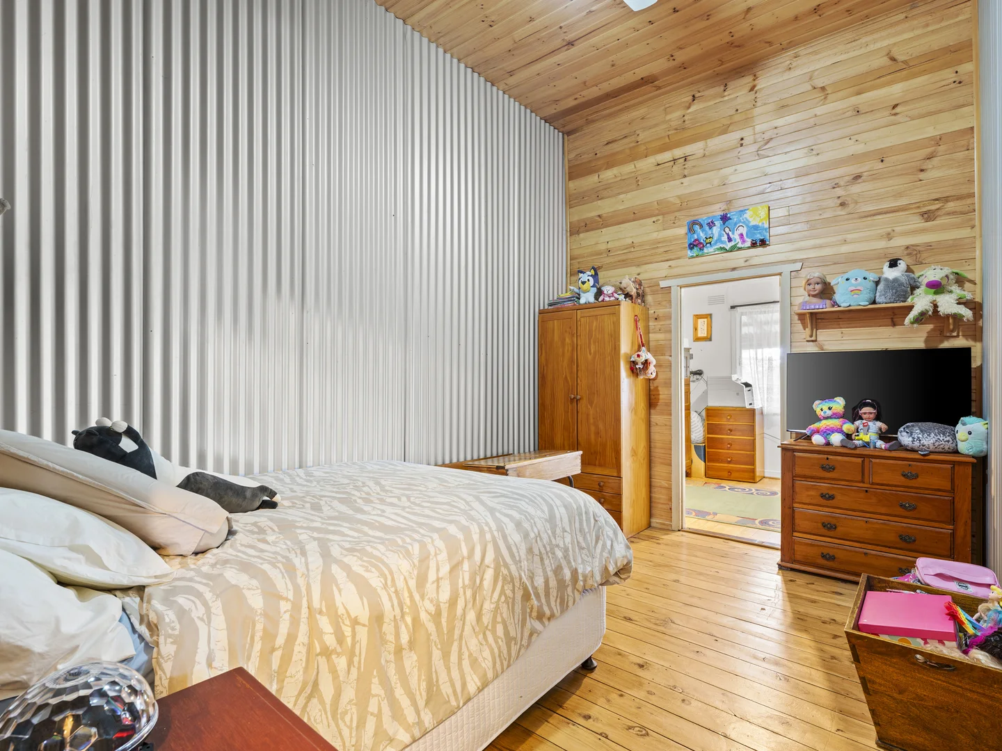 Image 10
